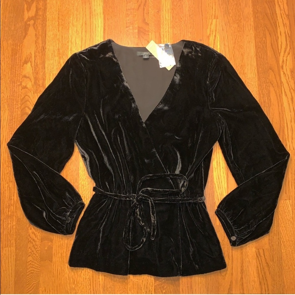 Host Pick ๐๏ธ J.Crew Faux Wrap Top in Drapey Velvet - Picture 8 of 8